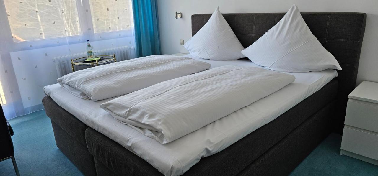 Schwaben Hotel Ebnisee Bagian luar foto